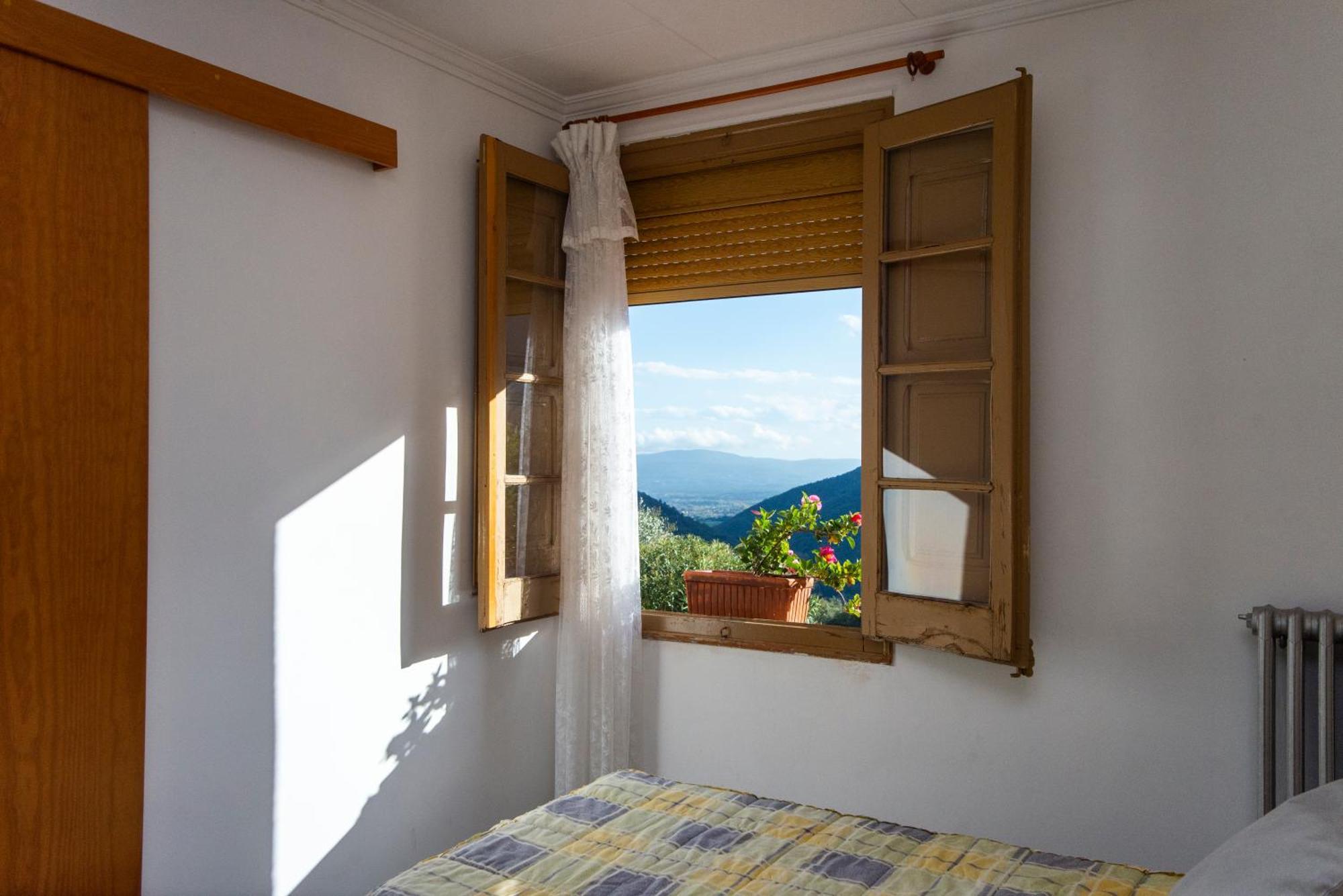 Hostal Montserrat Montseny Kültér fotó